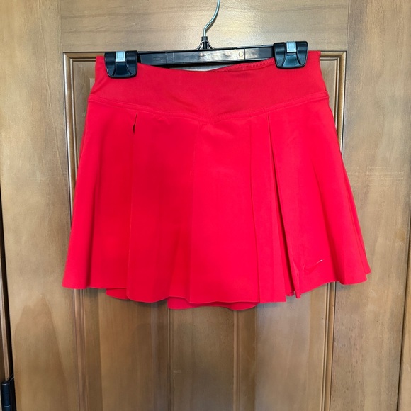 Nike Club Flex Skort - Picture 4 of 9